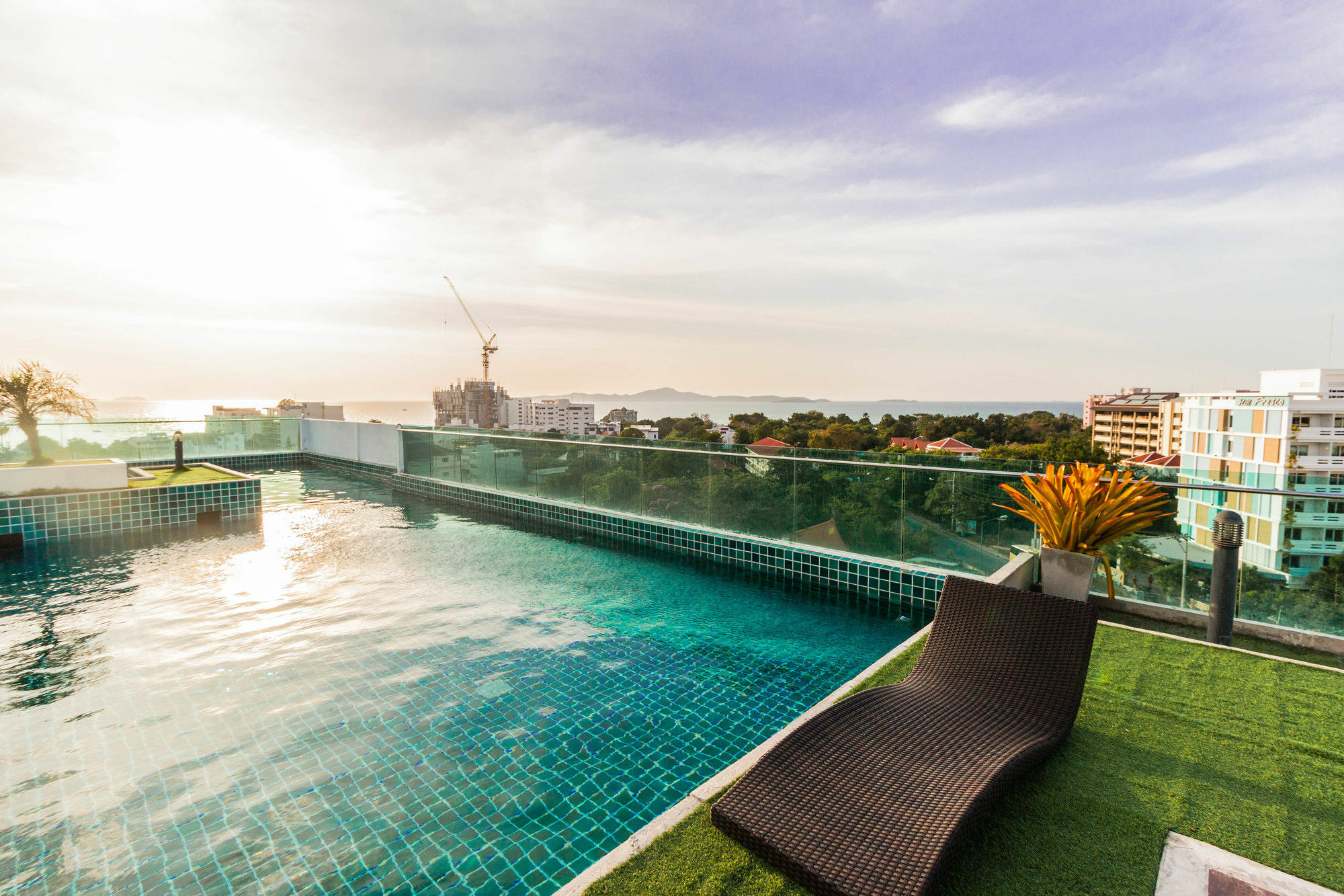 Laguna Bay 1 By Pattaya Sunny Rentals Exterior photo